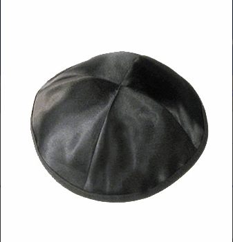 a black kippah